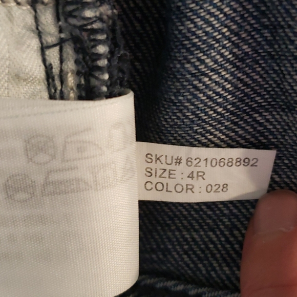 Abercrombie & Fitch Boyfriend Straight Jean - Picture 8 of 8